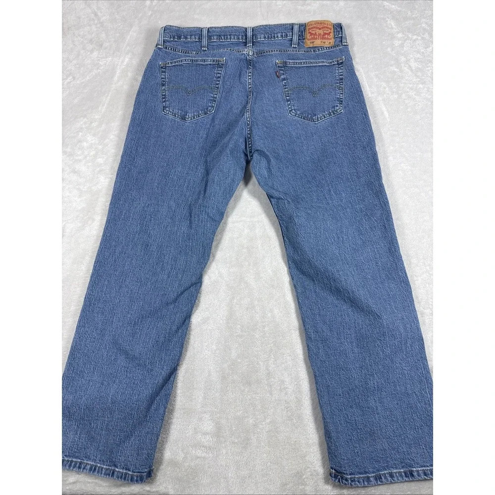 Levi's 559 Men's Jeans Size 40x30 Blue Relaxed Straight Med Wash